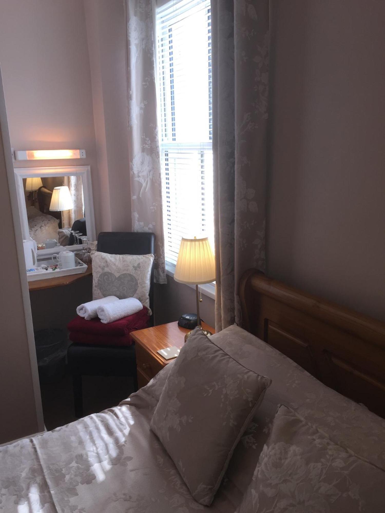 Chiverton House Guest Accommodation ペンザンス エクステリア 写真